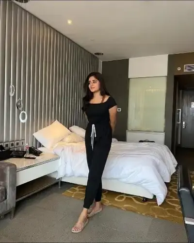 Call Girls Service in Aerocity
